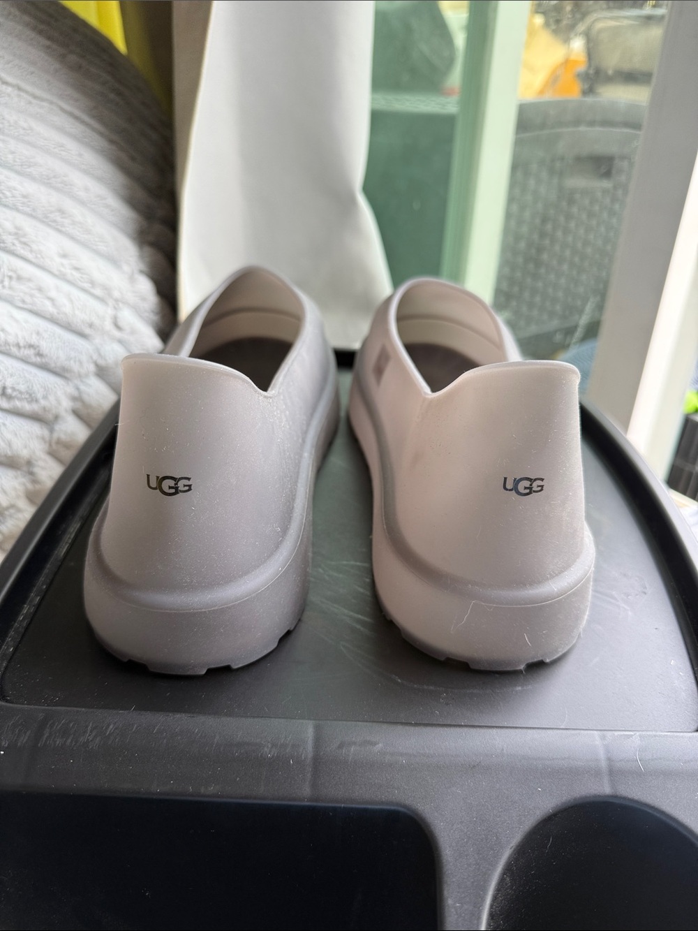 UGG Boot Guard L W 12-14 M 11-13 Slip-On Boot Cover Light Grey